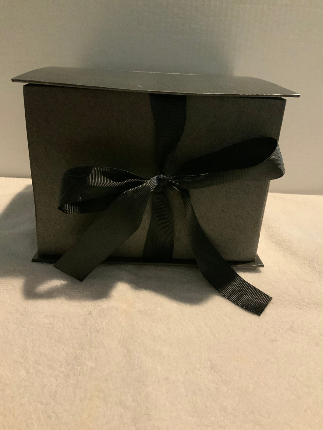 Black Sweetheart Gift Box